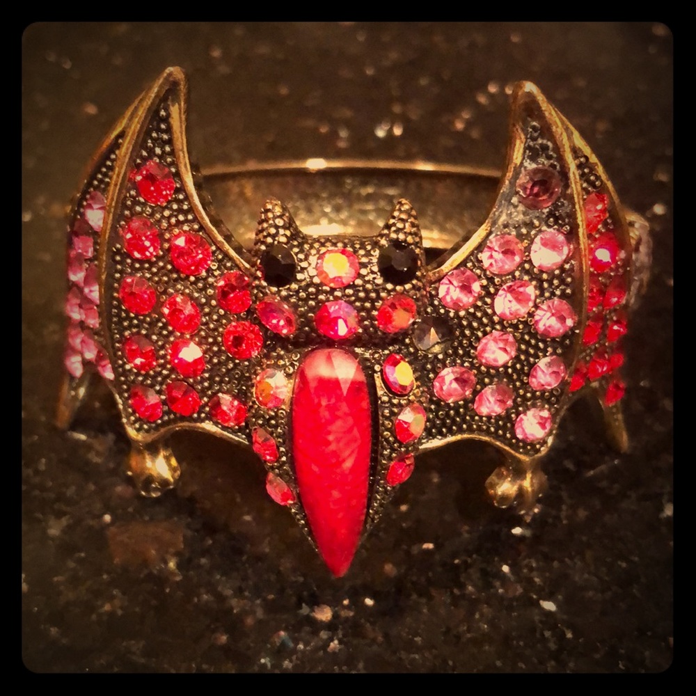 Bracelet red and pink rhinestone Bat Bracelet